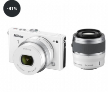 Fotoaparát v akci Nikon 1 J4 + 10-30 VR + 30-110 VR (sleva 41%)